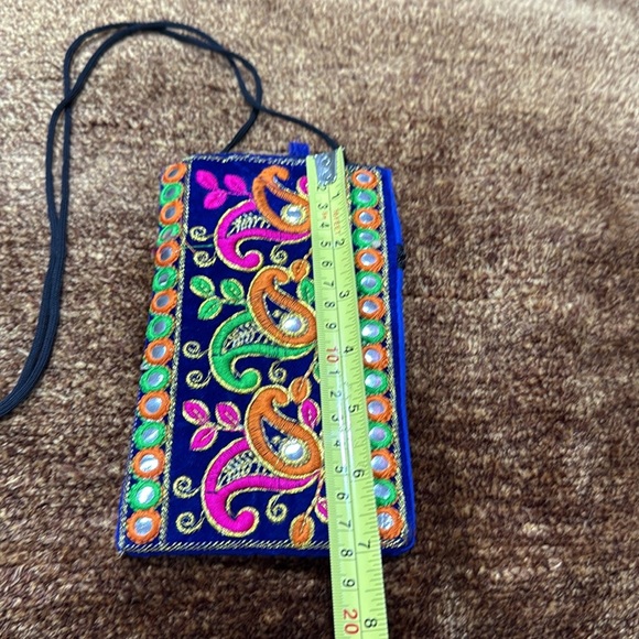 Traditional phone purse/Bag Embroidery Hand Made - Picture 5 of 5